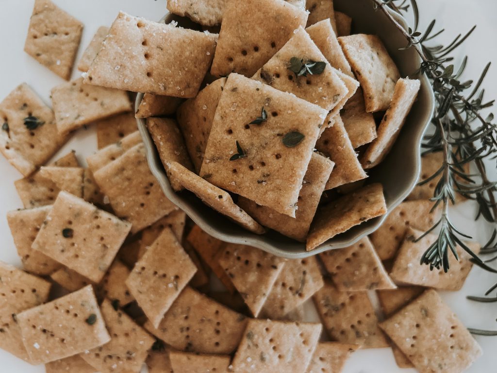 sourdough crackers